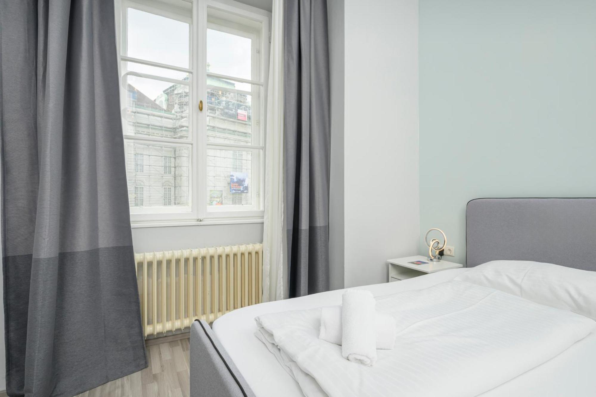 Palais Palffy 4* Viena